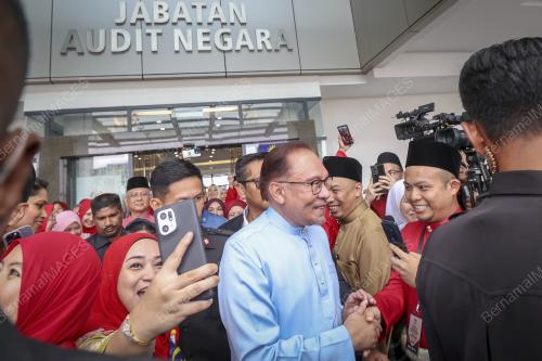 DATUK SERI ANWAR IBRAHIM