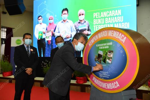 DATUK DR MOHAMAD ROFF MOHD NOOR