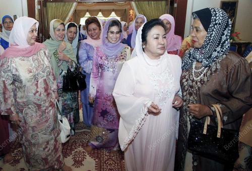 ROSMAH MANSOR