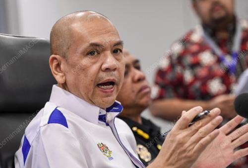 DATUK ARMIZAN MOHD ALI