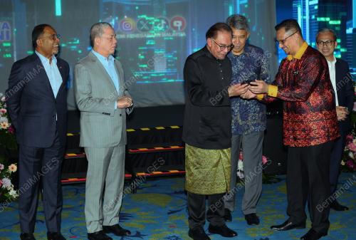 DATUK SERI ANWAR IBRAHIM