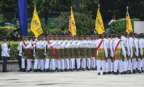 ISTIADAT PERARAKAN PANJI YANG DI-PERTUAN AGONG