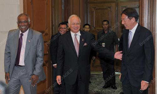 DATUK SERI MOHD NAJIB TUN ABDUL RAZAK