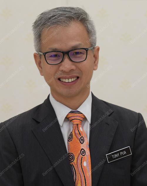 PTJ13_05092018_ANGKAT_SUMPAH_BN201809047389