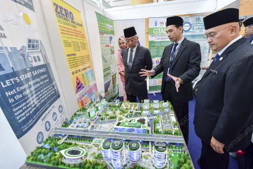 PTJ13_05112019_AGONG_BN201911046454