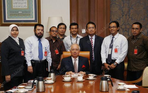 DATUK SERI MOHD NAJIB TUN ABDUL RAZAK