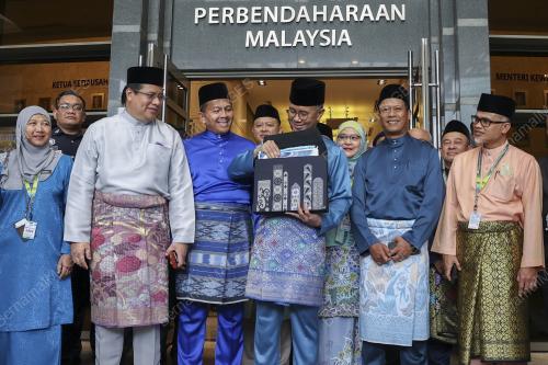 TENGKU DATUK SERI ZAFRUL TENGKU ABDUL AZIZ