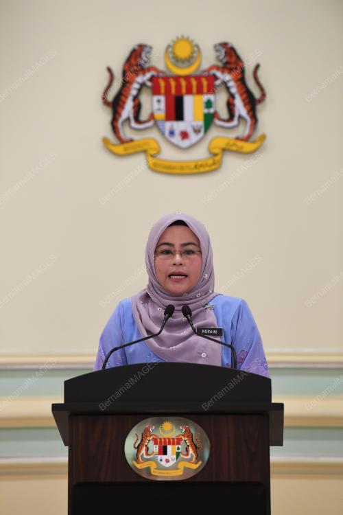 DATUK DR NORAINI AHMAD