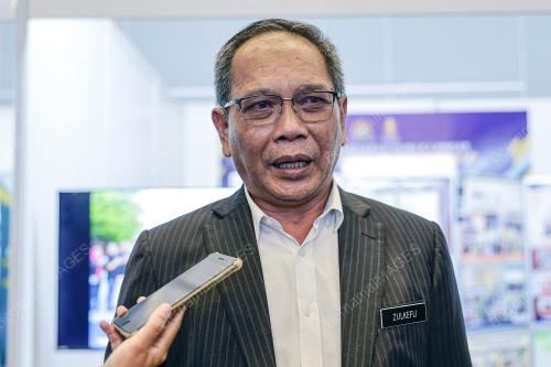 DATUK AIMAN ATHIRAH SABU