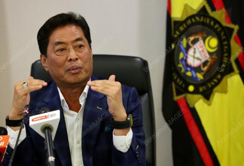 TAN SRI AZAM BAKI