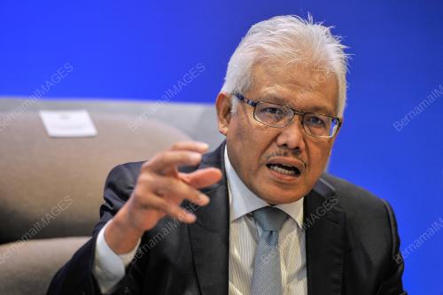 DATUK SERI HAMZAH ZAINUDIN