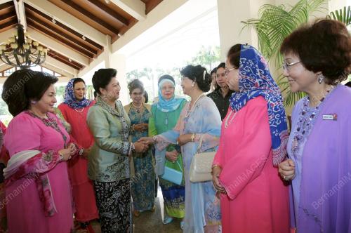 ROSMAH MANSOR