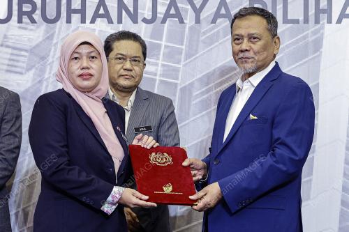 DATUK SERI RAMLAN HARUN
