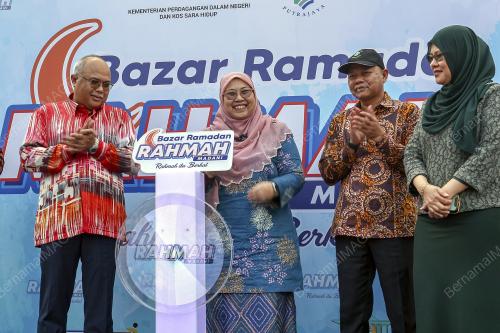 SENATOR FUZIAH SALLEH