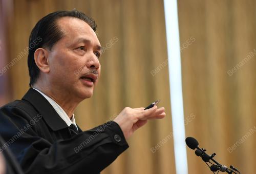 DATUK DR NOOR HISHAM