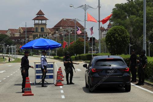 TINJAUAN PERSIAPAN