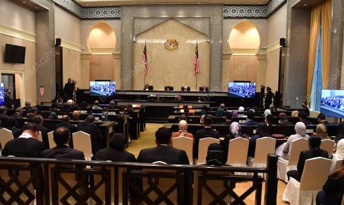 TUN TENGKU MAIMUN TUAN MAT