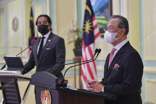 TAN SRI MUHYIDDIN YASSIN