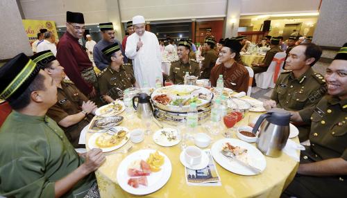 PTJ13_16072013_ZAHID_RELA