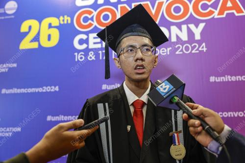 MUHAMMAD HASIF ZIKRY MOHD RIDZWAN