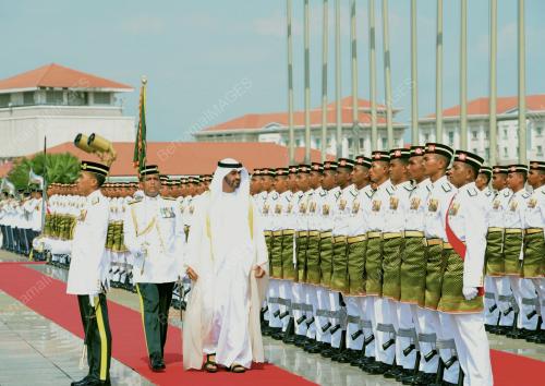 PUTERA MAHKOTA ABU DHABI