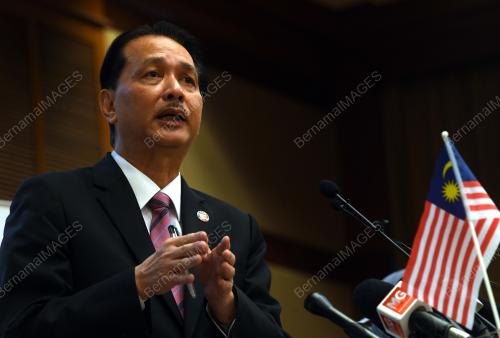 TAN SRI DR NOOR HISHAM ABDULLAH