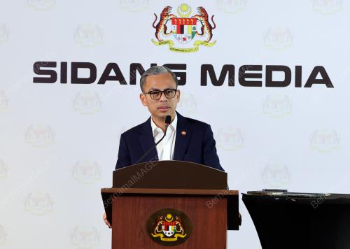 DATUK FAHMI FADZIL