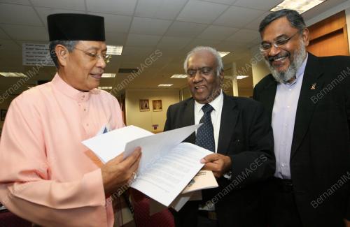 TAN SRI ABDUL AZIZ YUSOF