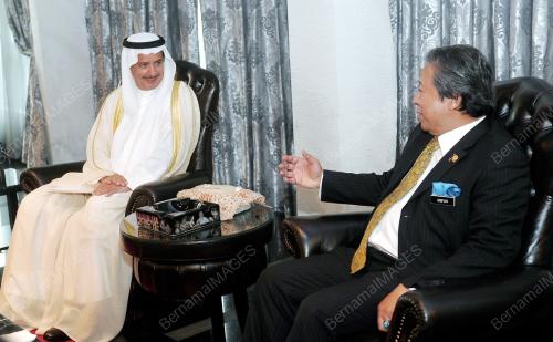 PTJ13_20022013_KUWAIT