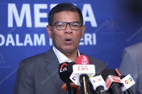 DATUK SERI SAIFUDDIN NASUTION ISMAIL