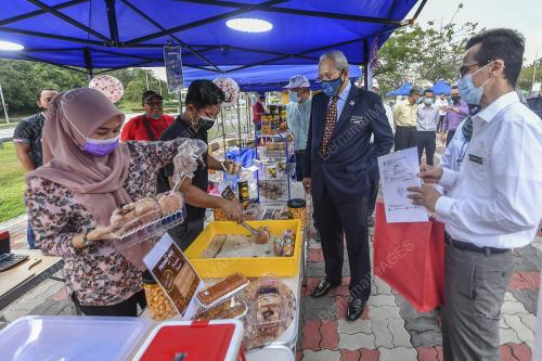 TAN SRI ANNUAR MUSA