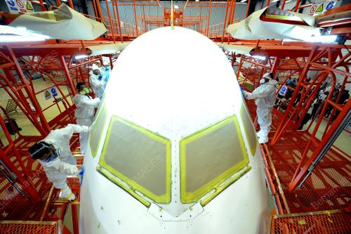 PTJ13_21092017_HANGAR