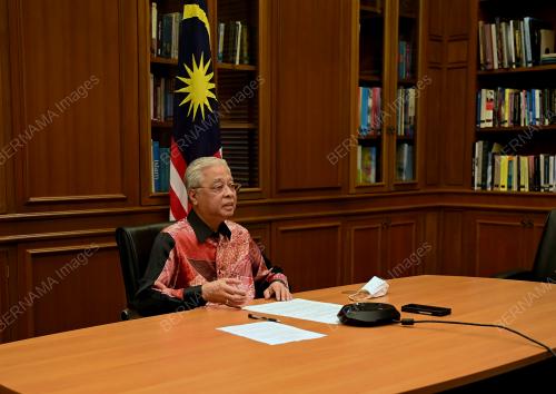 DATUK SERI ISMAIL SABRI YAAKOB