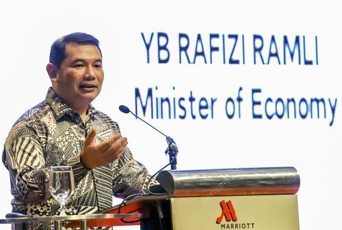 RAFIZI RAMLI
