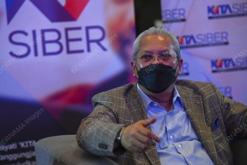 TAN SRI ANNUAR MUSA