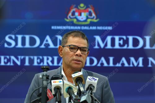 DATUK SERI SAIFUDDIN NASUTION ISMAIL