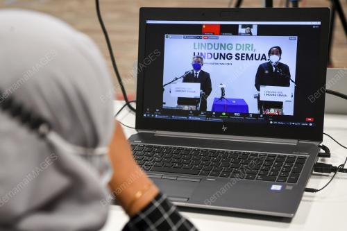 SIJIL FIZIKAL VAKSINASI COVID-19 TIDAK DIIKTIRAF