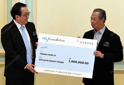 TAN SRI MUHYIDDIN YASSIN