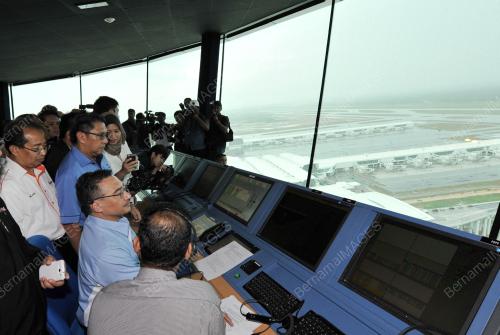 PTJ13_24042014_HISHAM_KLIA2