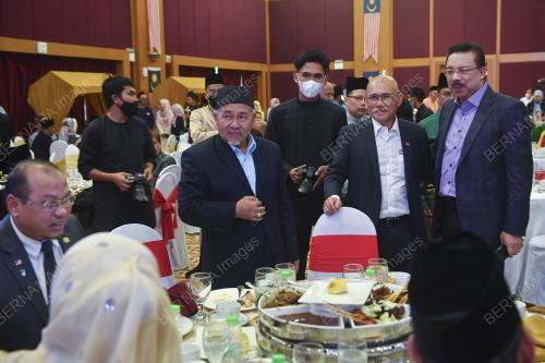 DATUK SERI DR RONALD KIANDEE
