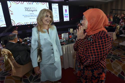 DATUK SERI NANCY SHUKRI