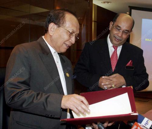 DATUK SERI UTAMA DR RAIS YATIM