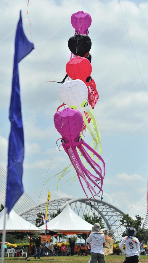 PTJ13_27052012_LAYANG_LAYANG