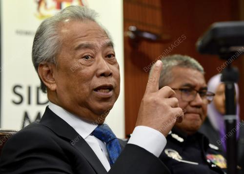PTJ13_28112018_MUHYIDDIN