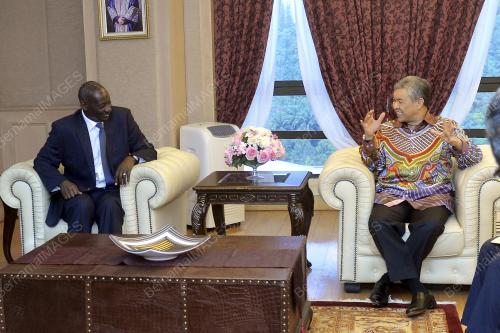 PTJ13_29012015_UGANDA