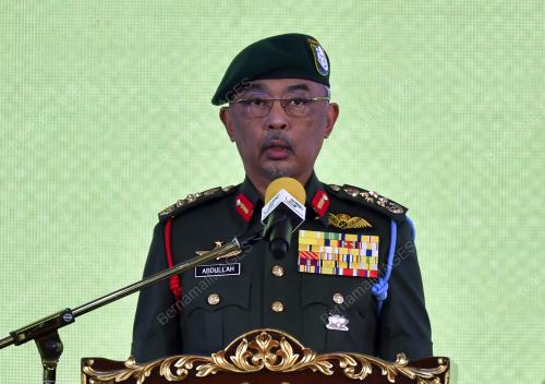 AL-SULTAN ABDULLAH RI'AYATUDDIN AL-MUSTAFA BILLAH