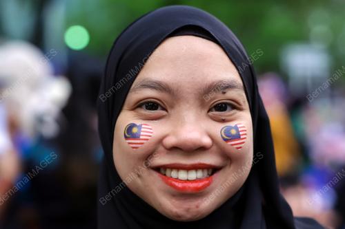 PENGUNJUNG HARI SAMBUTAN MERDEKA