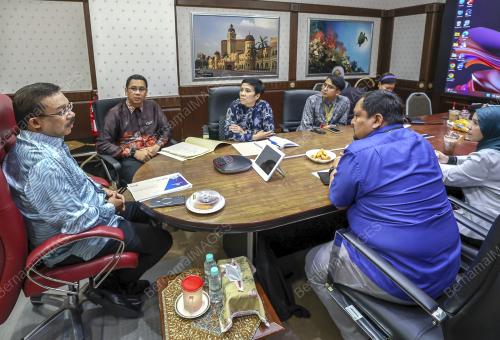 TAN SRI MOHD ZUKI ALI