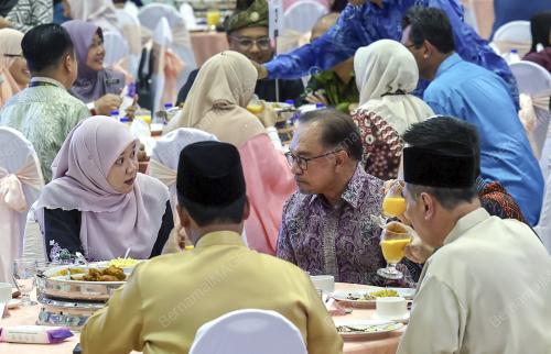 DATUK SERI ANWAR IBRAHIM