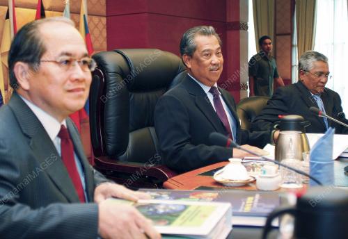 MUHYIDDIN YASSIN